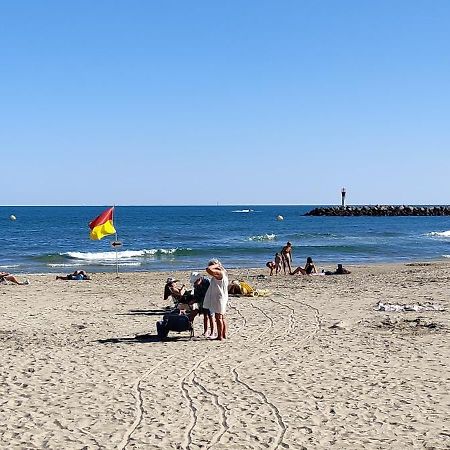 Rue Galilee Panzió Marseillan Kültér fotó