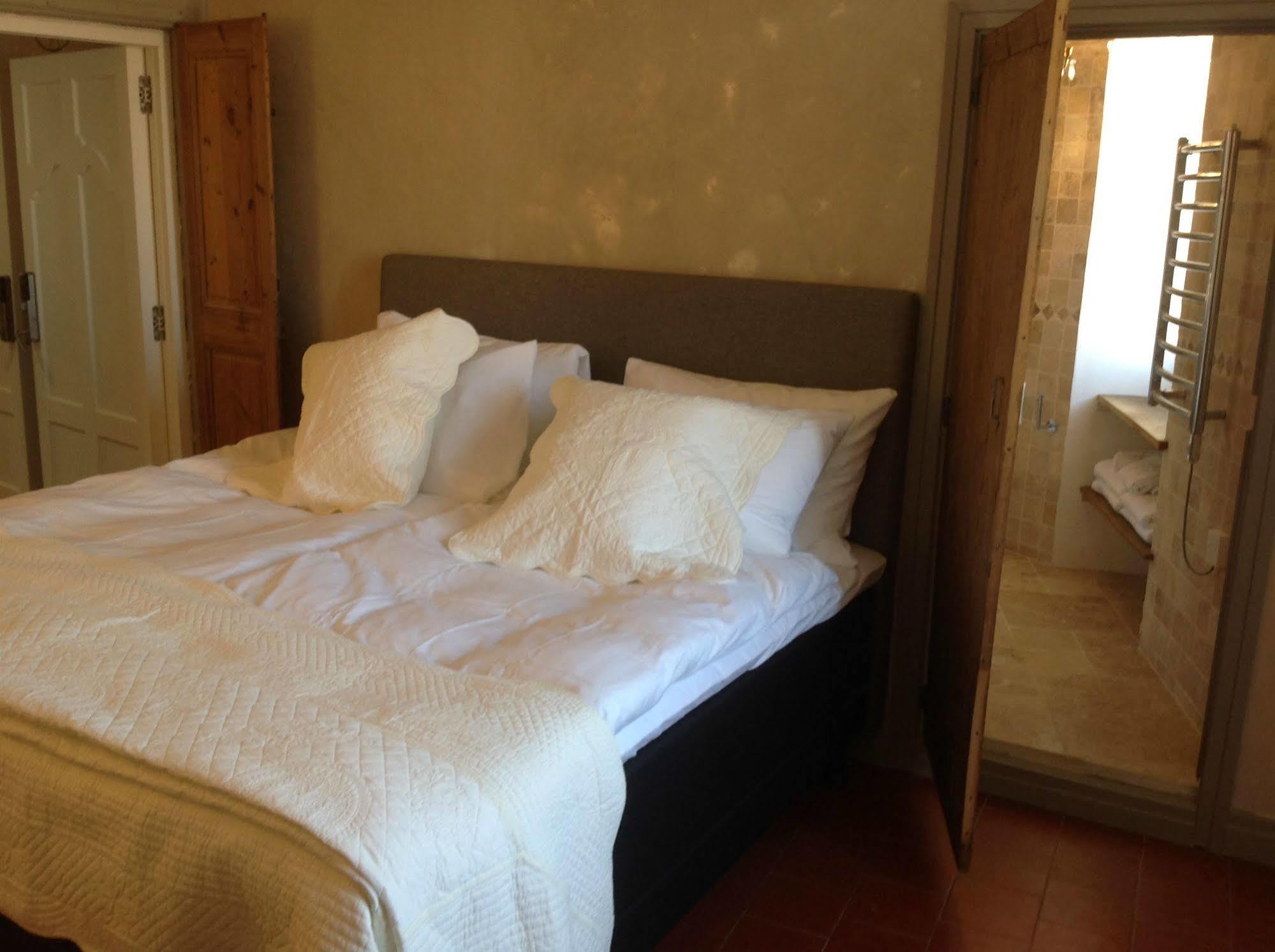 Rue Galilee Panzió Marseillan Kültér fotó